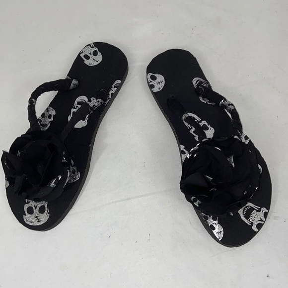 Reneshanta Handmade African Ankara Flip Flops Size 9 - Picture 1 of 7